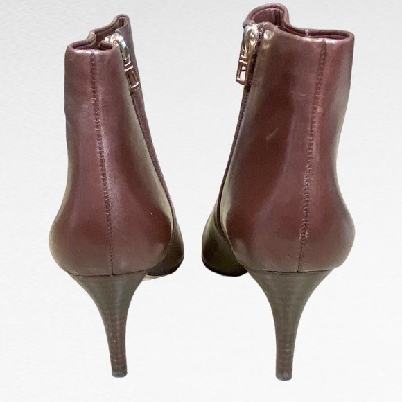 Coach COMFY Ankle Booties Brown Leather Gold Stud Accents 3” Heel Sz 9.5 - Picture 6 of 10